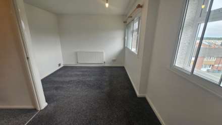 St Georges Way, Wolverton, Image 6