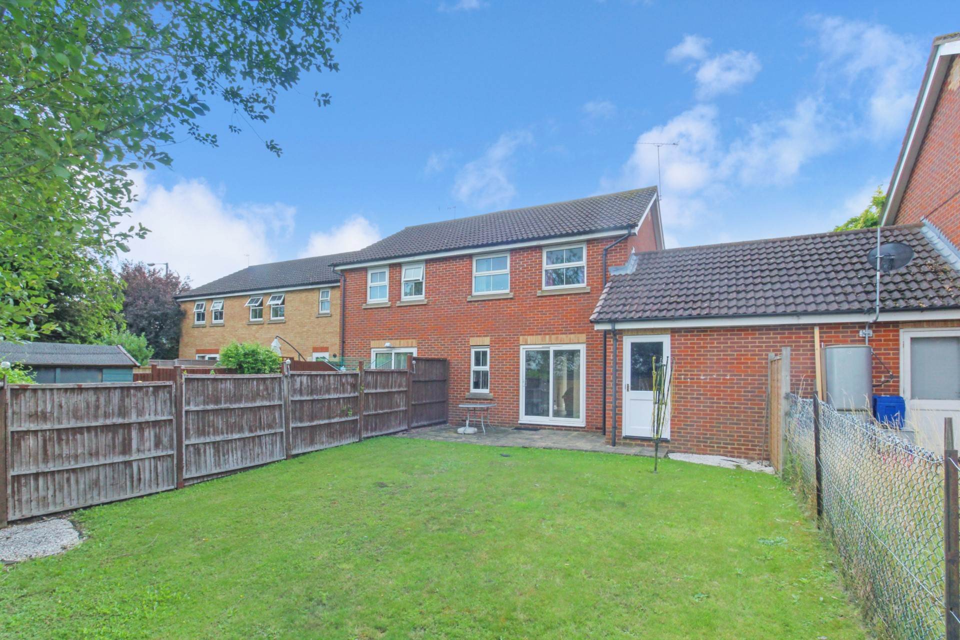 Villiers Close, Luton, Image 2