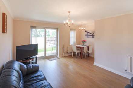 Villiers Close, Luton, Image 10