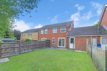 Villiers Close, Luton, Image 2