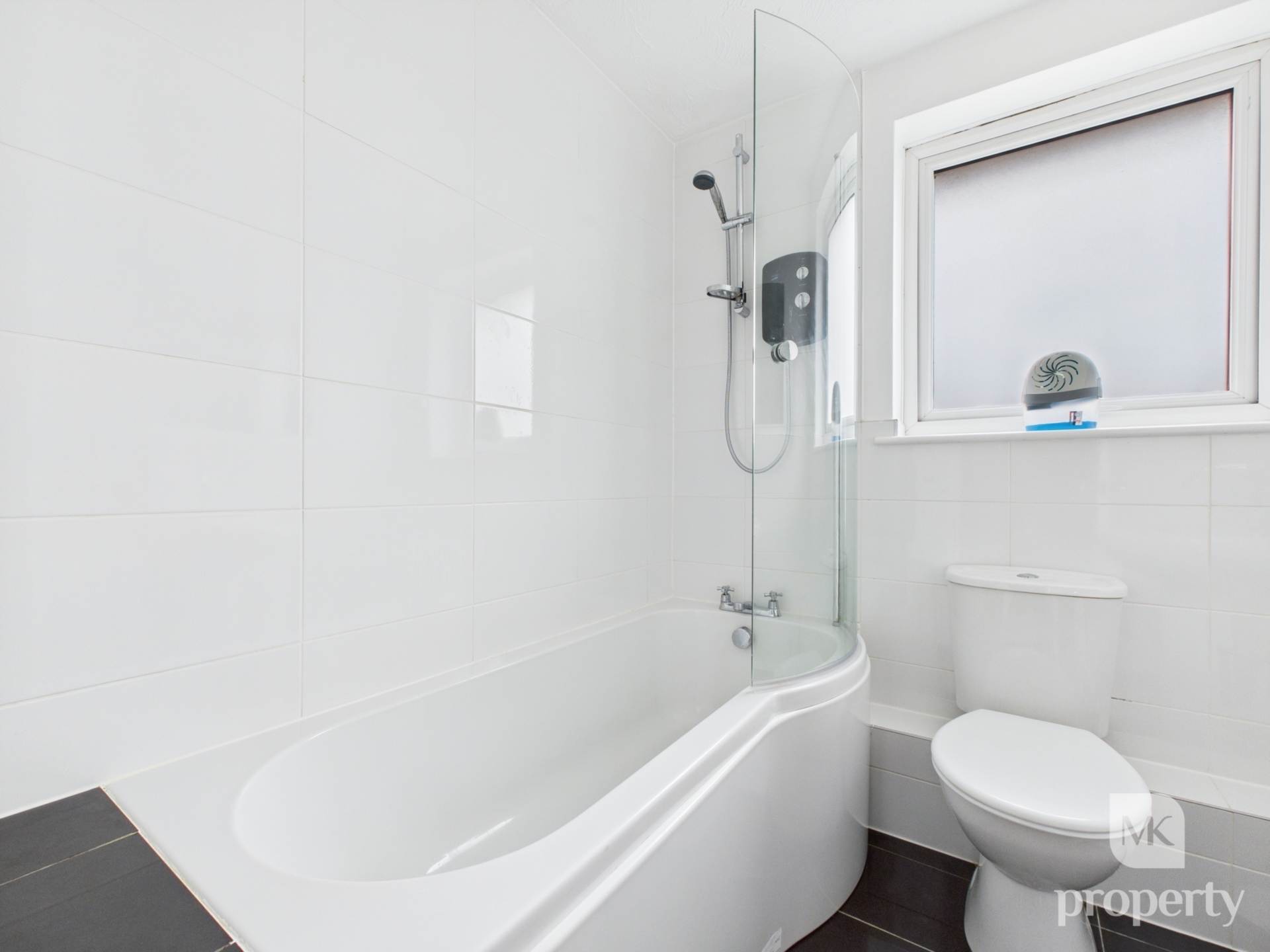 Burdock Court, Newport Pagnell, Image 15
