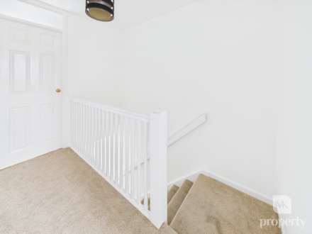 Burdock Court, Newport Pagnell, Image 12
