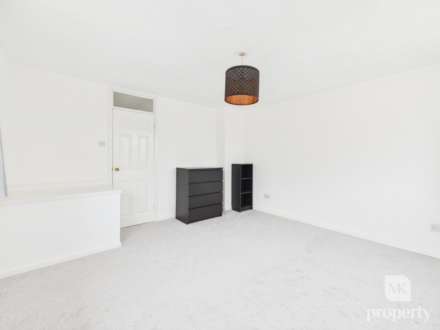 Burdock Court, Newport Pagnell, Image 14