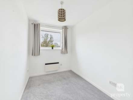 Burdock Court, Newport Pagnell, Image 17