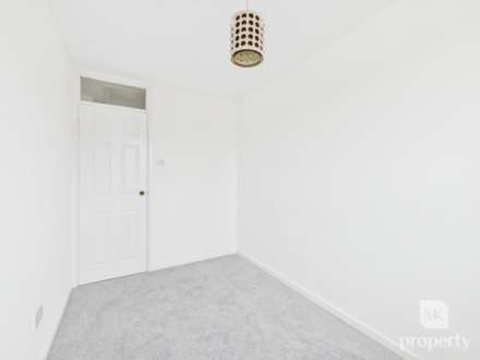 Burdock Court, Newport Pagnell, Image 18