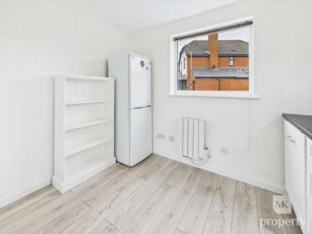 Burdock Court, Newport Pagnell, Image 7