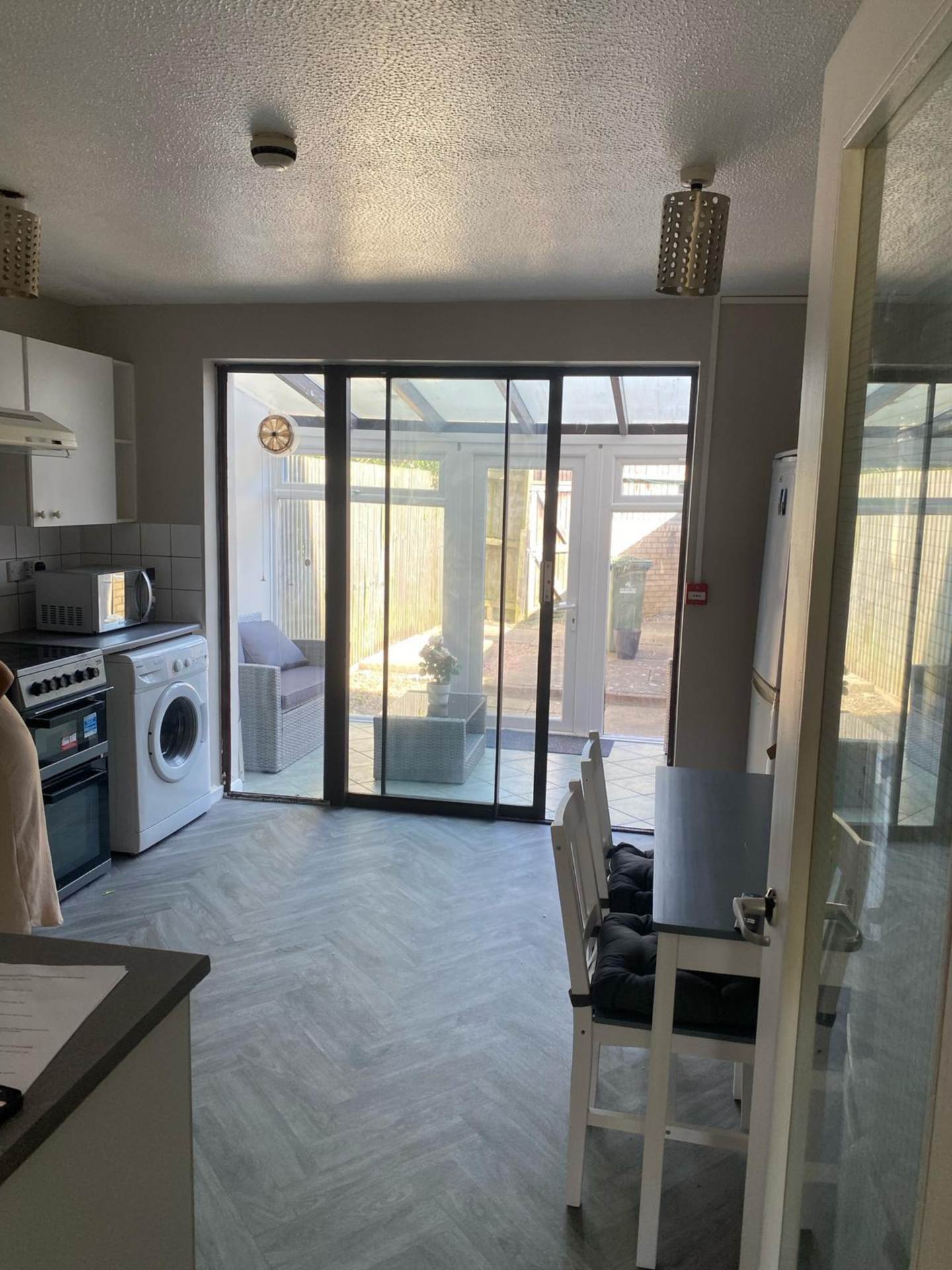 Cleavers Avenue, Milton Keynes, Image 4