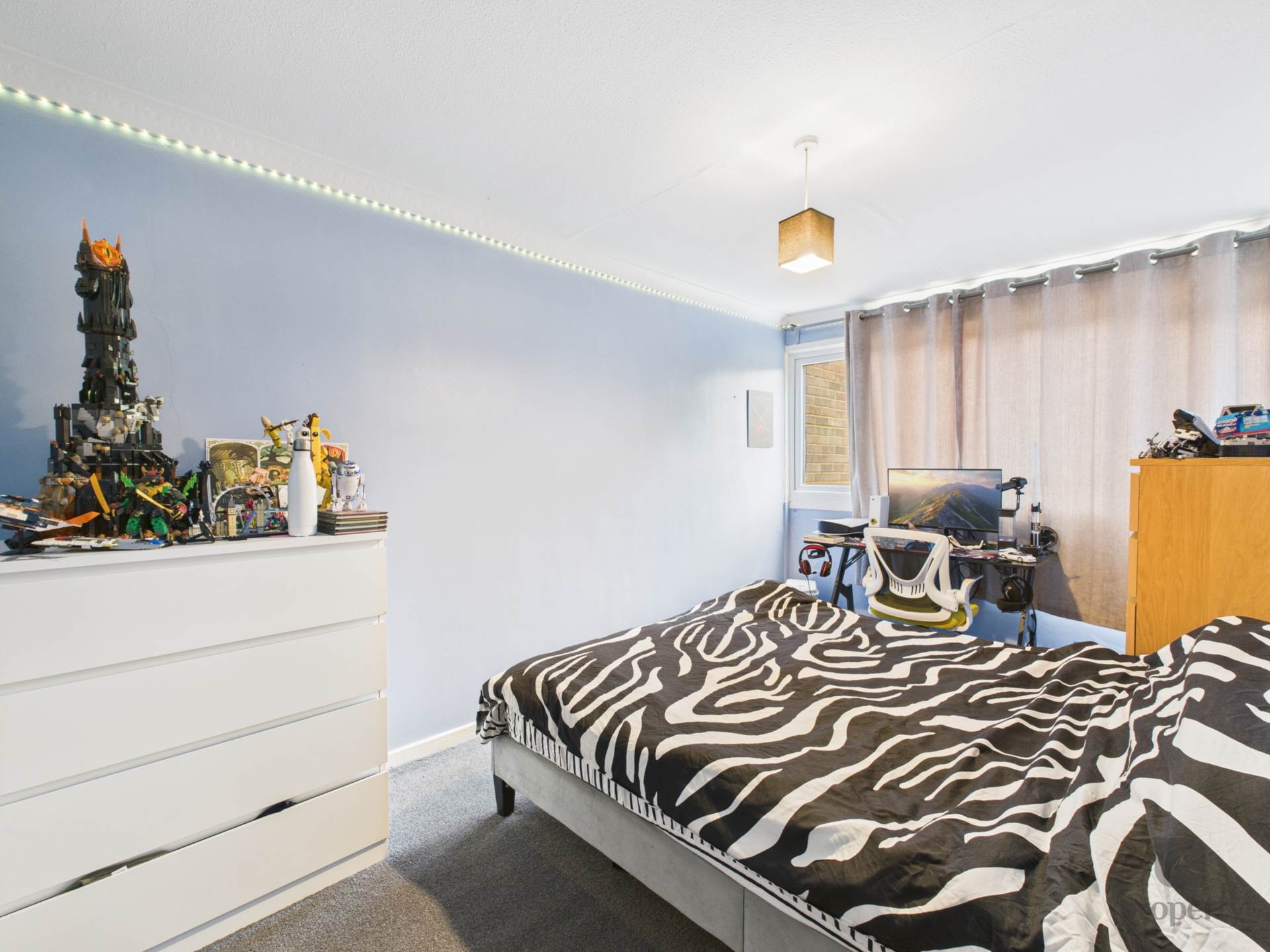 Mentieth Close, Milton Keynes, Image 8