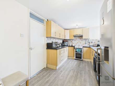Mentieth Close, Milton Keynes, Image 5
