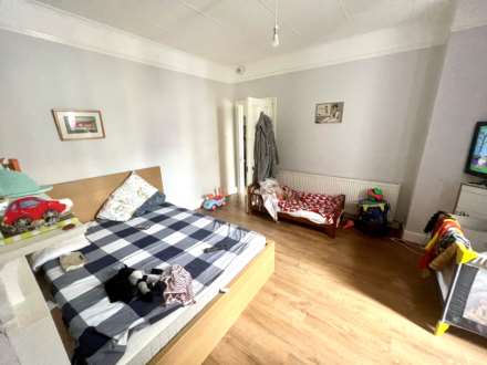 Tottenhall Road, N13, Image 2