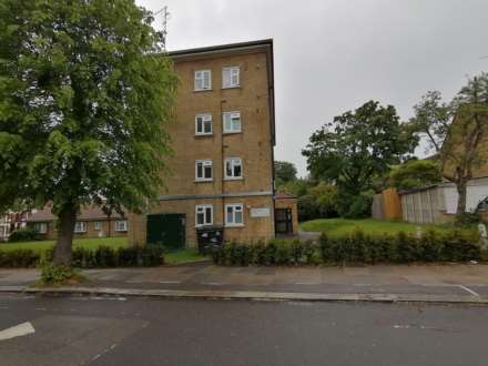 2 Bedroom Apartment, Cross Road, New Southgate