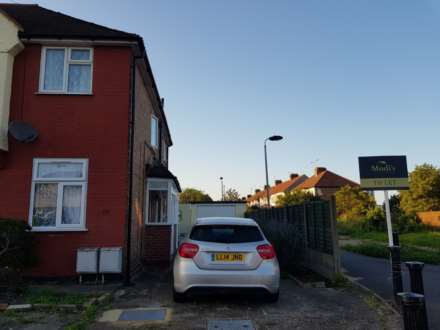 2 Bedroom Apartment, Sandhurst Road, Lower Edmonton