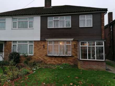 Semi-Detached, Enfield