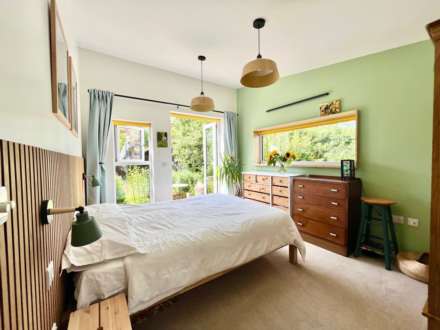 St Bernards Close, Buckfast, Image 10