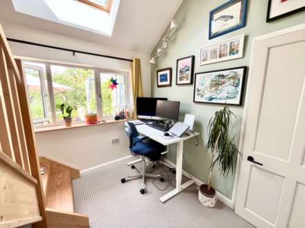 St Bernards Close, Buckfast, Image 16