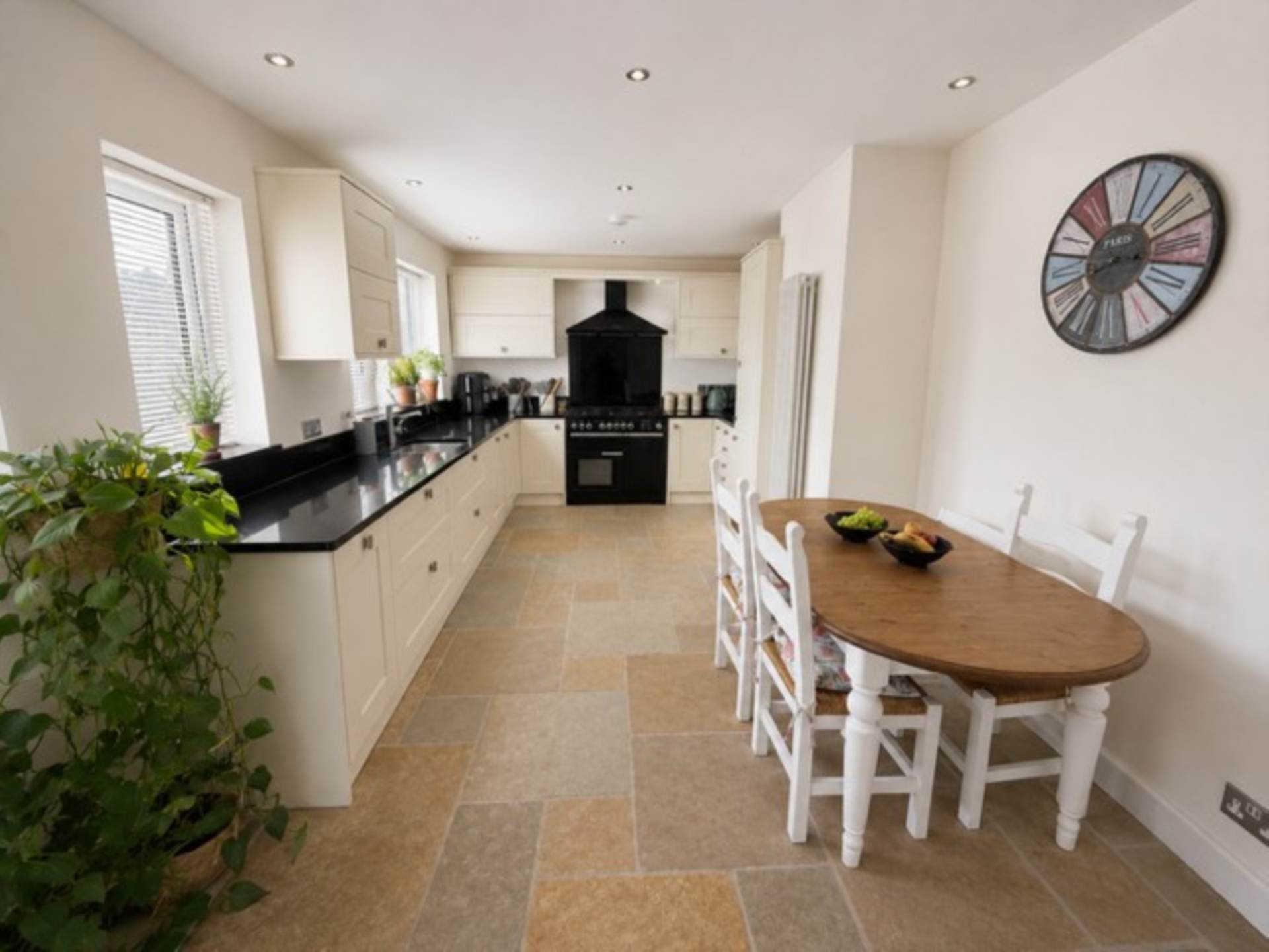 Glebelands, Buckfastleigh, Image 2