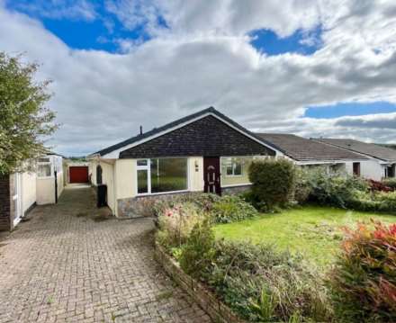 Property For Sale Oaklands Park, Buckfastleigh