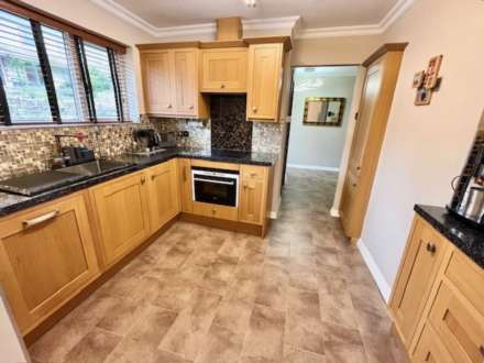 Plymouth Road, Buckfastleigh, Image 5