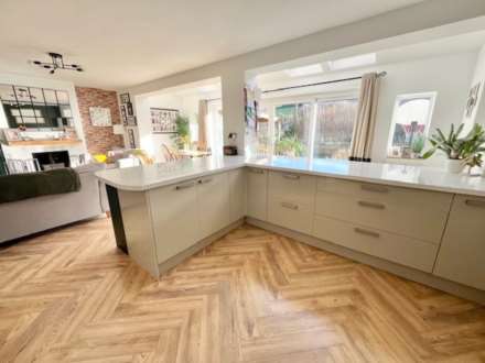 Bossell Road, Buckfastleigh, Image 5