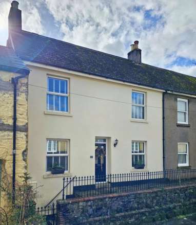 3 Bedroom Terrace, Jordan Street, Buckfastleigh