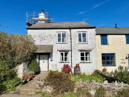 3 Bedroom End Terrace, Higher Dean, Buckfastleigh
