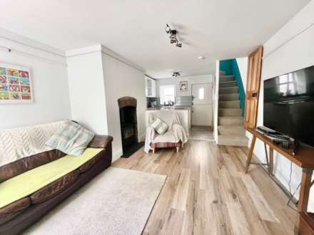 Plymouth Road, Buckfastleigh, Image 4