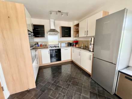 Berkshire Close, Ogwell, Image 3