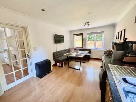Croppins Close, Buckfastleigh, Image 6