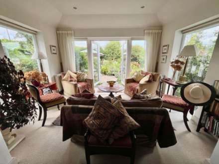 Old Manor Close, Ashburton, Image 3
