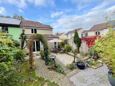 Higher Green, South Brent