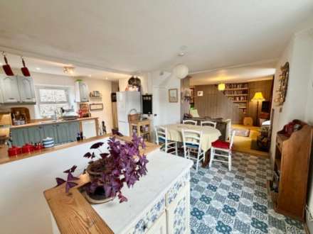 Chapel Street, Buckfastleigh, Image 2