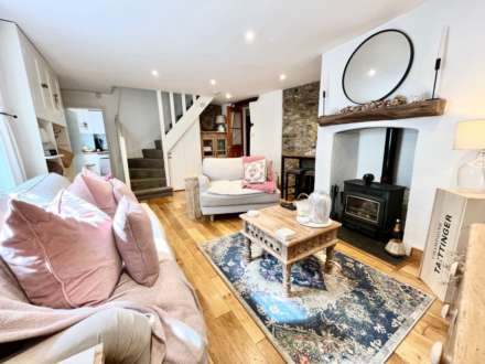 Plymouth Road, Buckfastleigh, Image 2