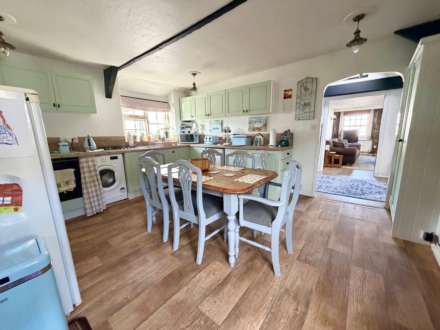 Fore Street, Buckfastleigh, Image 4