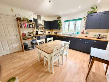 New Orchard, South Brent, Image 6