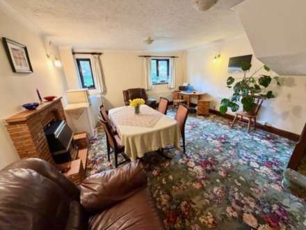 Kingcome Court, Buckfastleigh, Image 4