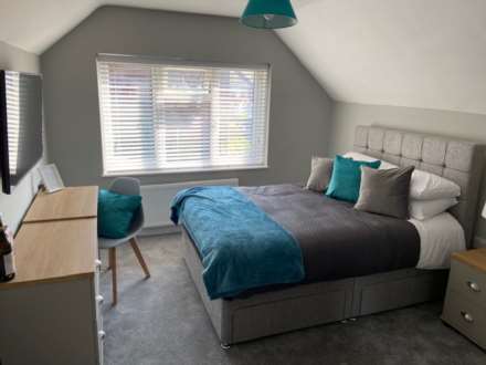 1 Bedroom Room (Double), Saffron, Bracknell