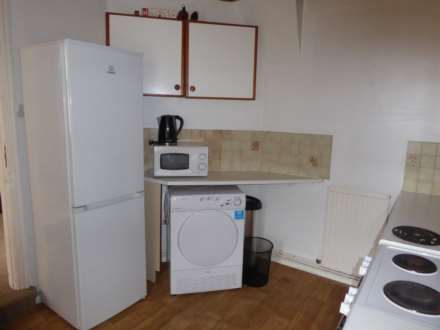 Erleigh Road, Reading, Image 4