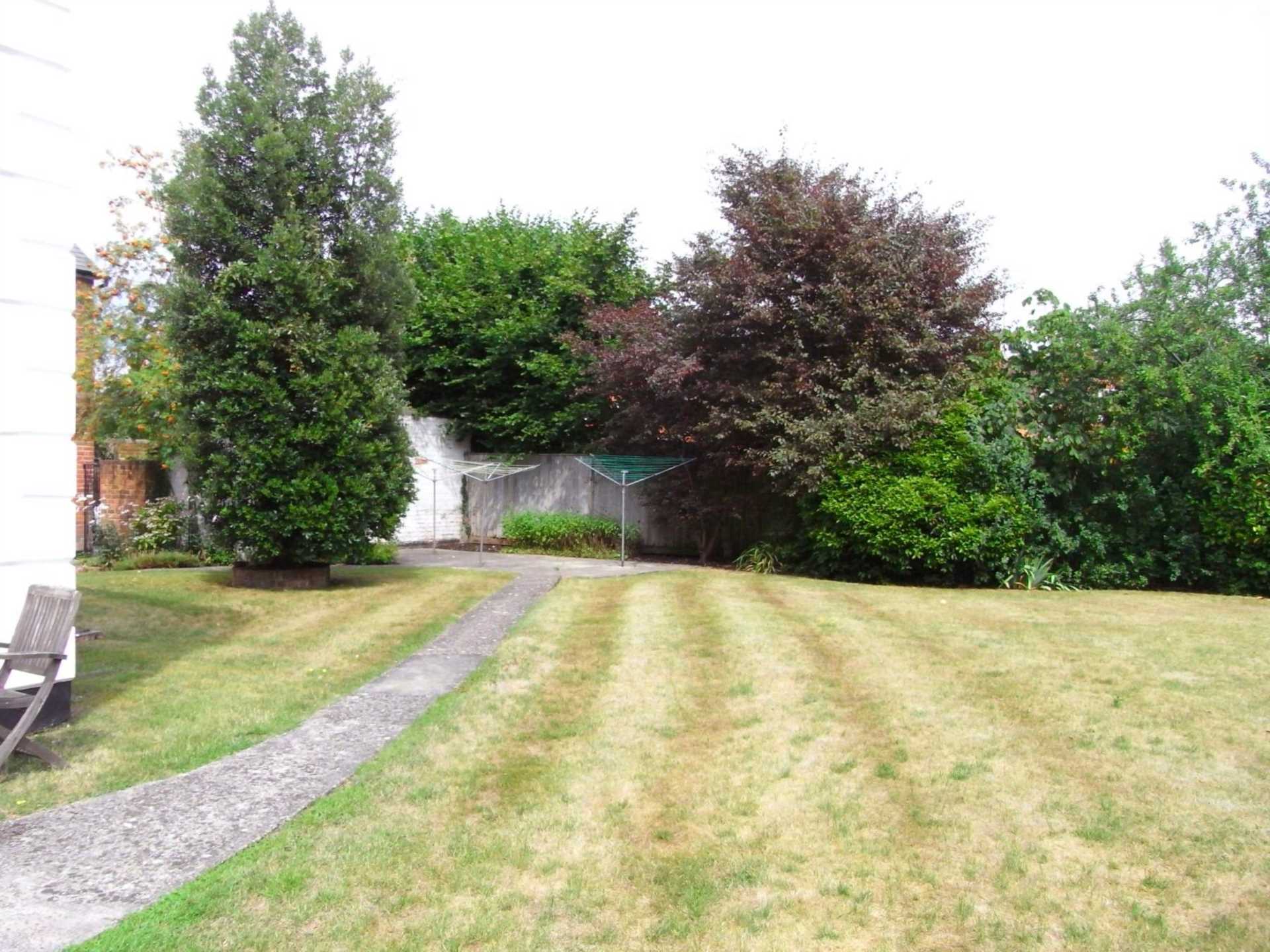 Eastern Avenue, Reading, Image 2