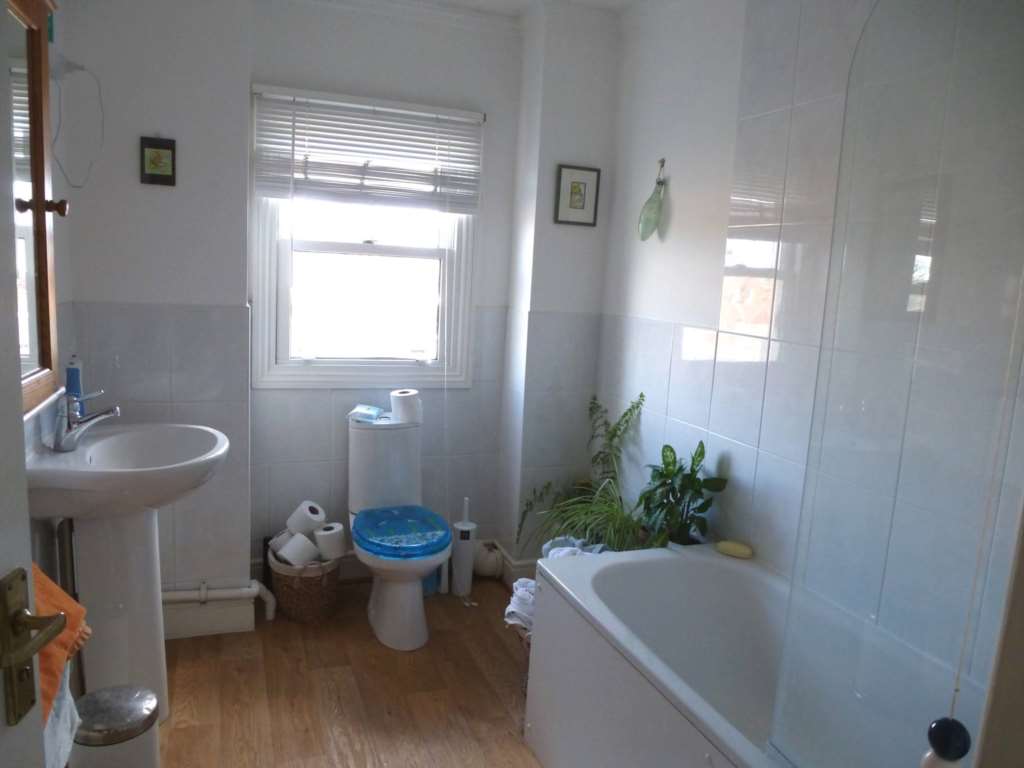 Eastern Avenue, Reading, Image 7