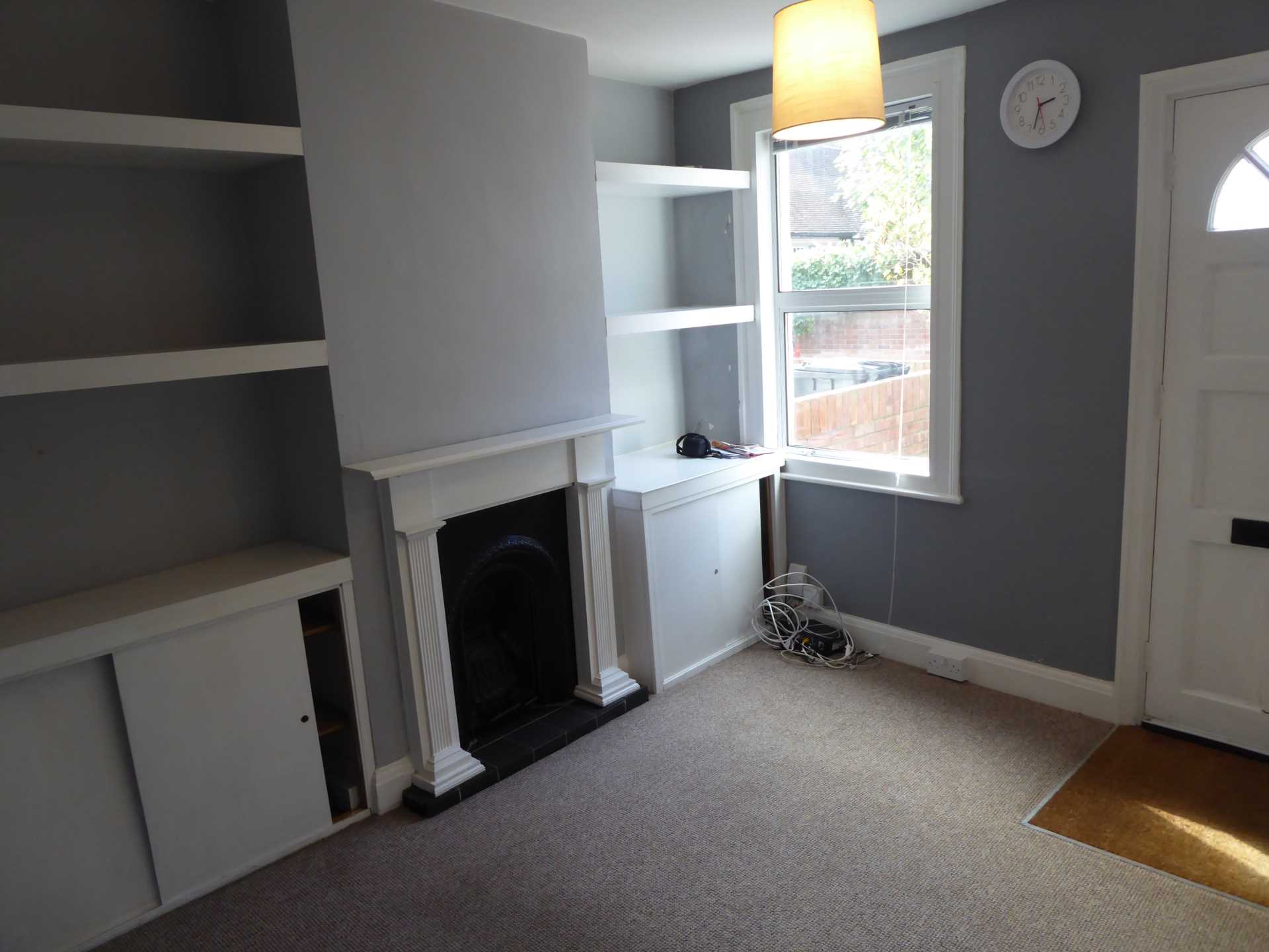 Tuns Hill Cottages, Reading, Image 2