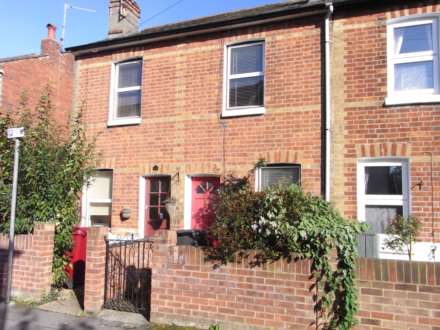 Tuns Hill Cottages, Reading, Image 1
