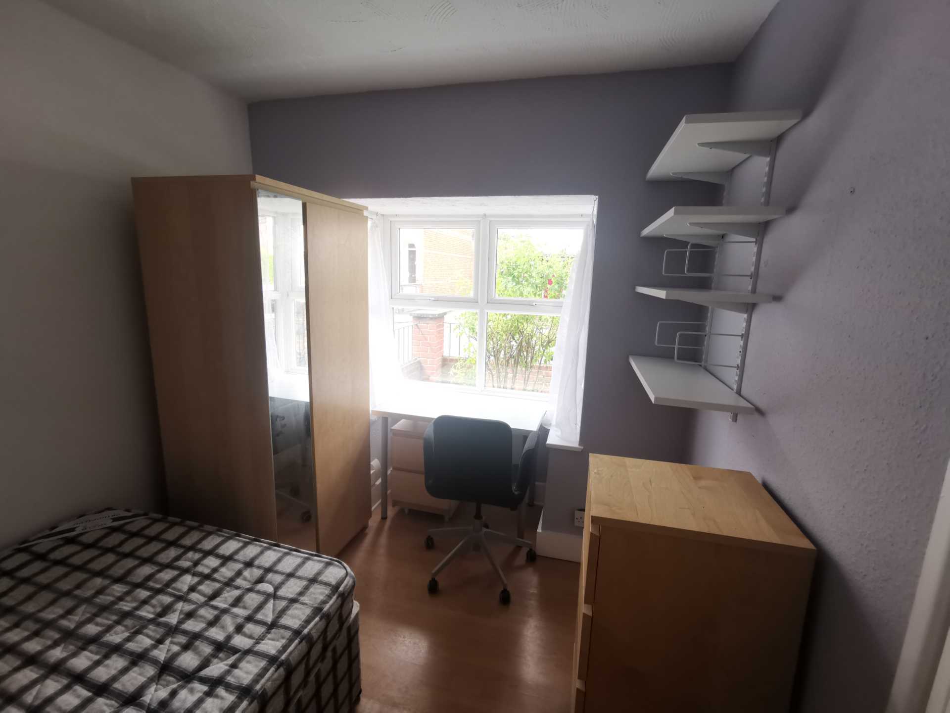Foxhill Road, Reading, Image 10