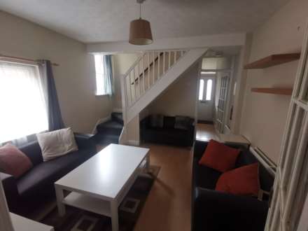 Property For Rent Foxhill Road, Reading