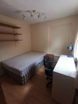 Foxhill Road, Reading, Image 12