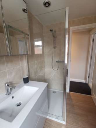 Foxhill Road, Reading, Image 5