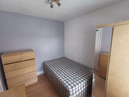 Foxhill Road, Reading, Image 9