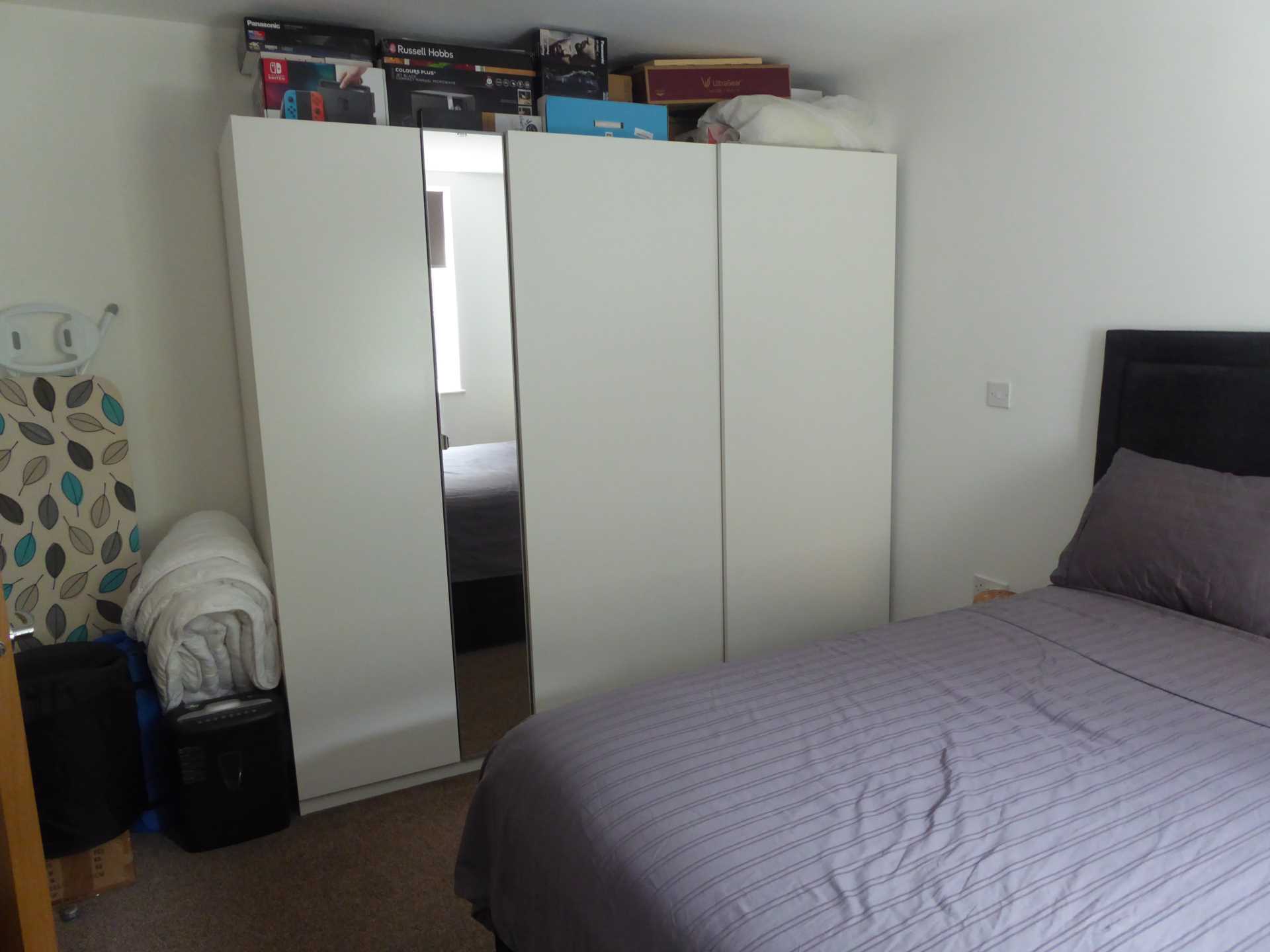 London Street, Reading, Image 6