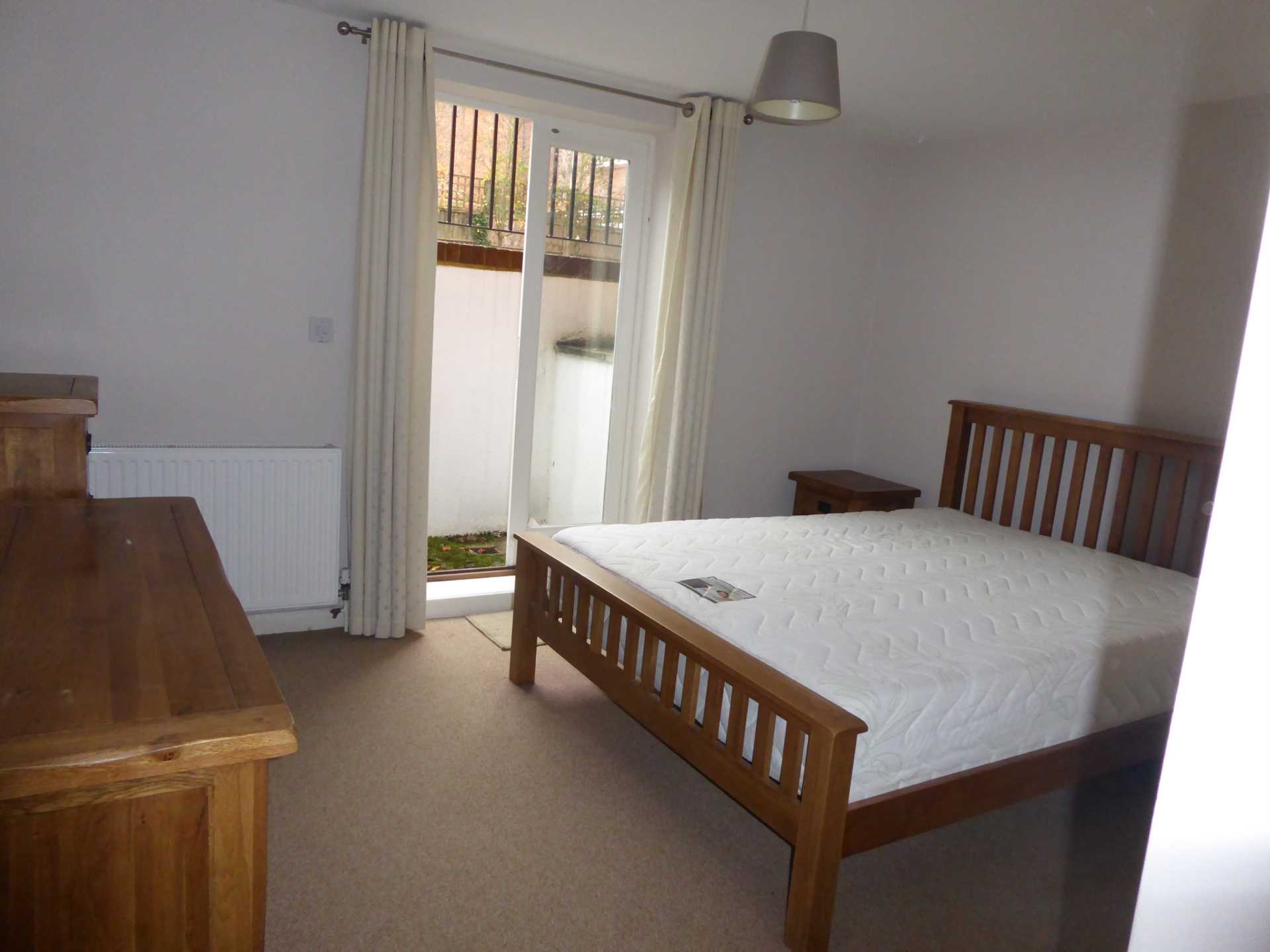 Aviator Place, 112 Crescent Road, Image 2