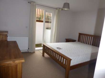 Aviator Place, 112 Crescent Road, Image 2
