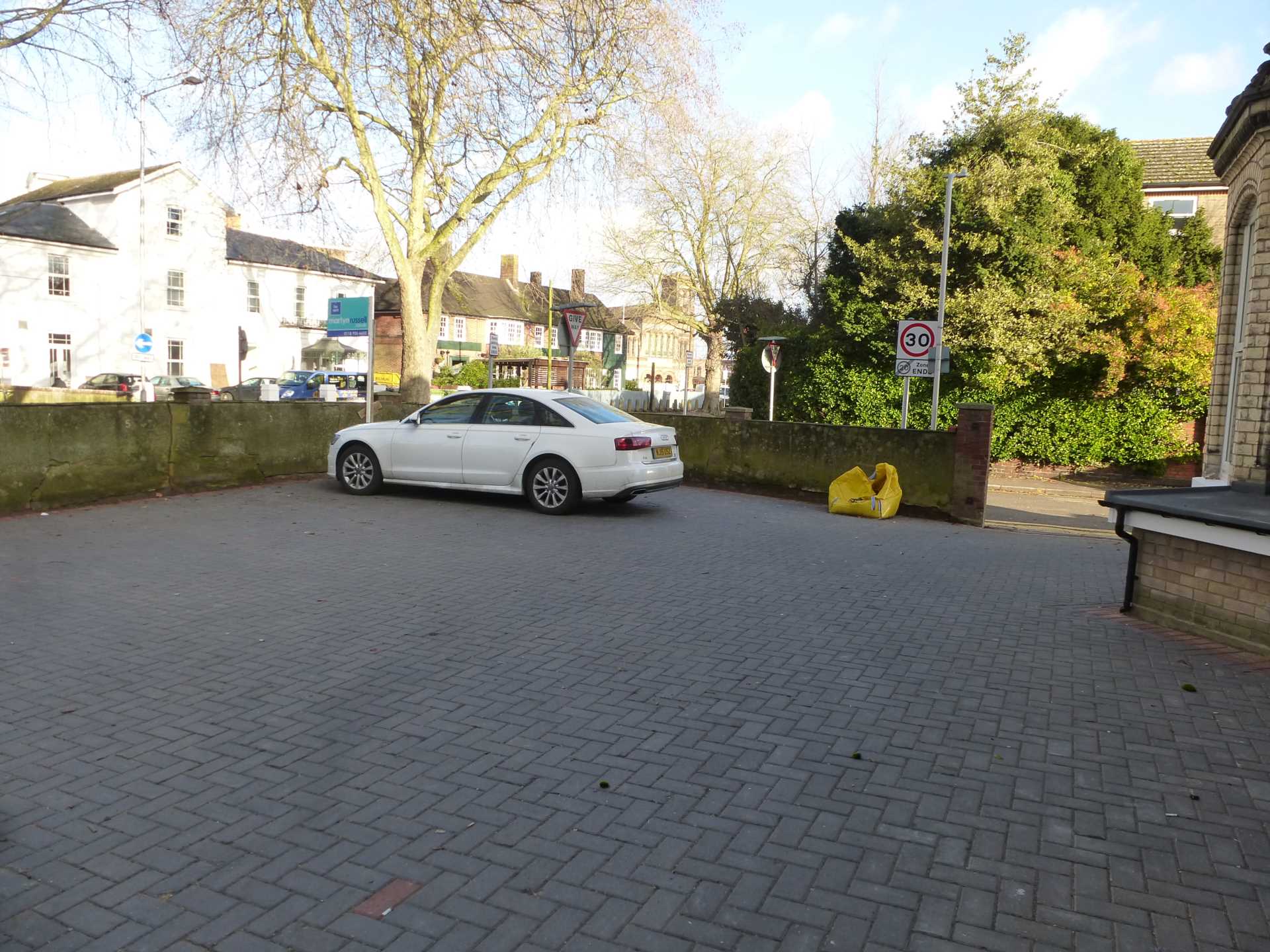 London Road, Reading, Image 10